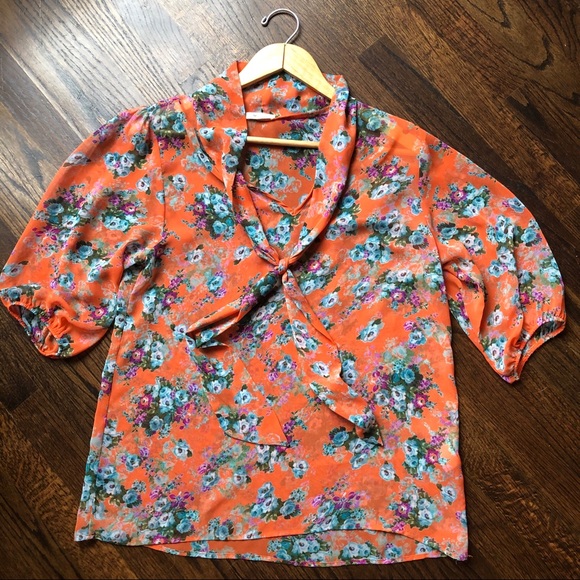 Everly Blouse Top Size L - Picture 1 of 7